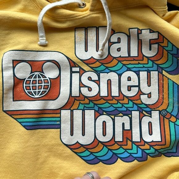Walt Disney World Theme Park‎ Exclusive Hoodie Retro Yellow Size Medium - Picture 6 of 10